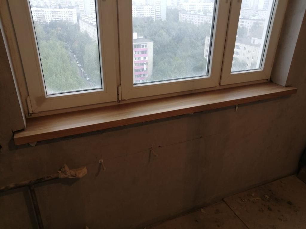 Прямой узкий подоконник из дуба