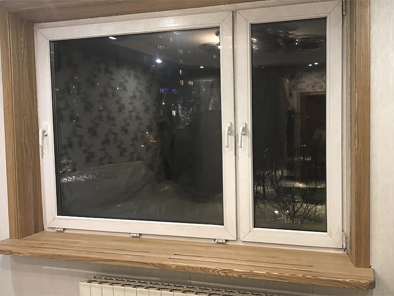 прямой подоконник из ясеня с наличниками