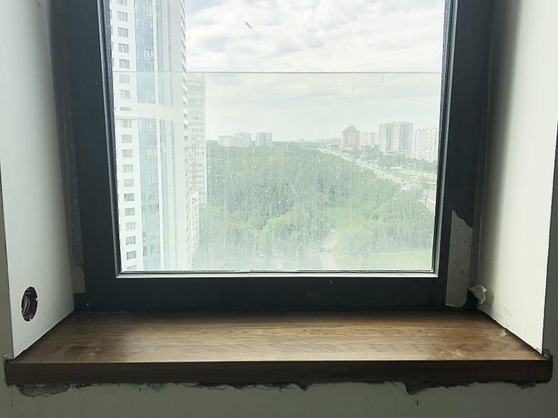 узкий деревянный подоконник на заказ